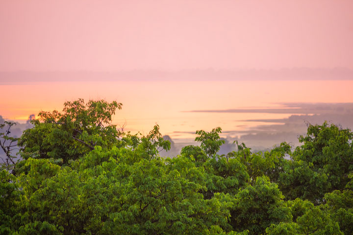 Phnom Bakheng Sunset View to west Baray