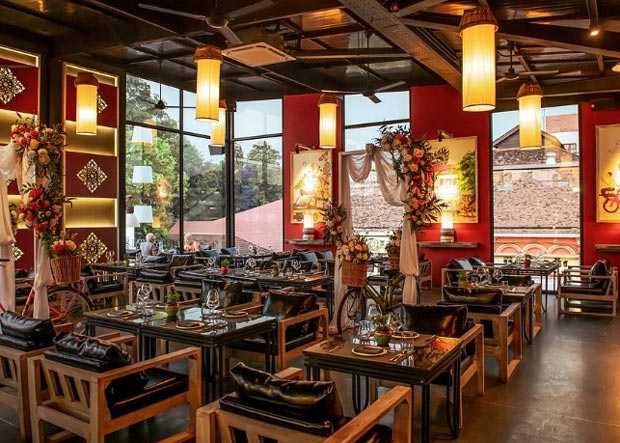 Amara Dining Pub Street Mid-Range Dining in Siem Reap