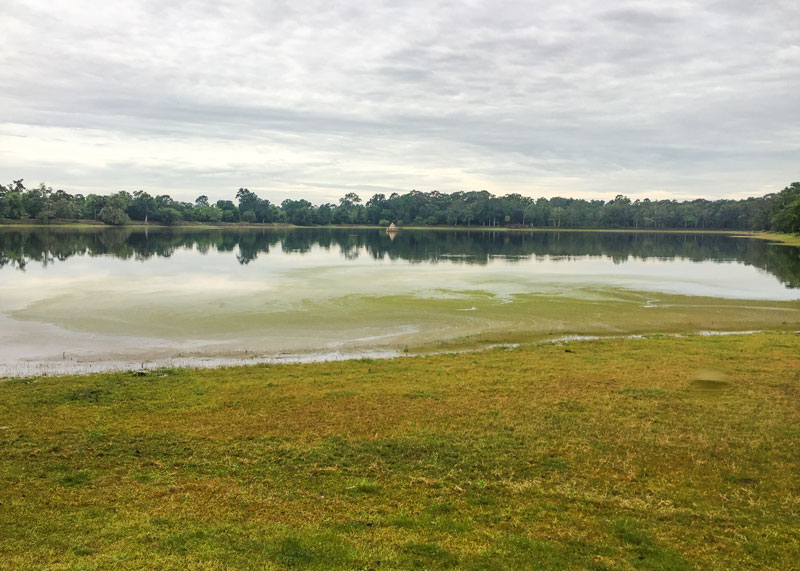 Cloudy Morning at Srah Srang